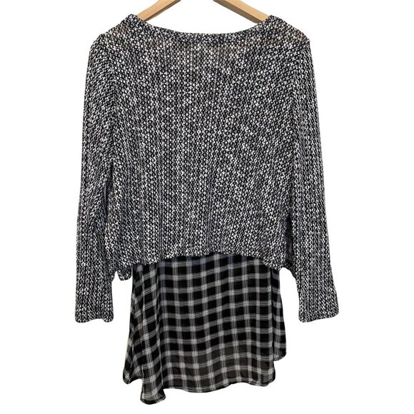 Decree Women's Black White XL‎ Cropped Sweater With Plaid Hi Lo Hem Cami - Picture 2 of 6